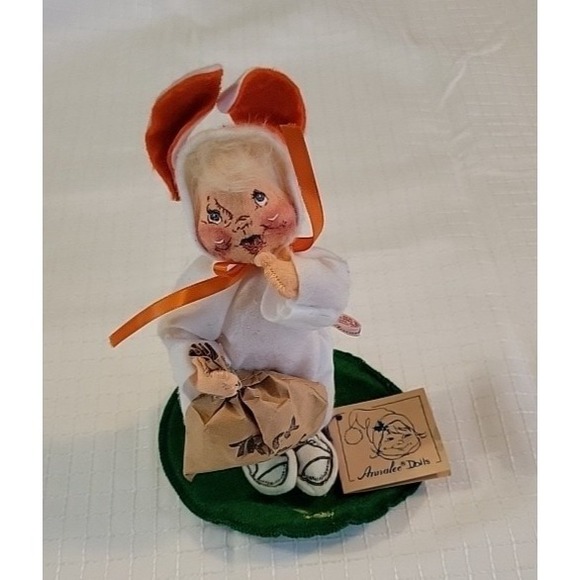 Annalee Dolls Other - Annalee‎ Halloween Bunny Doll Trick or Treat Smiling Eyes Open #3032 with Tag